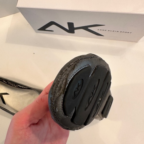 Pewter gray flats Ann Klein ** AS IS** - Picture 3 of 10